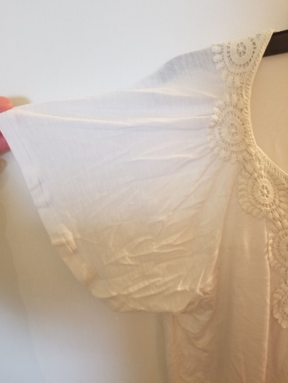 Maria Gabrielle White Floral Applica Blouse - Picture 5 of 6